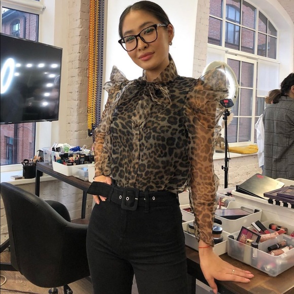 Trendy animal print organza top - Picture 5 of 8